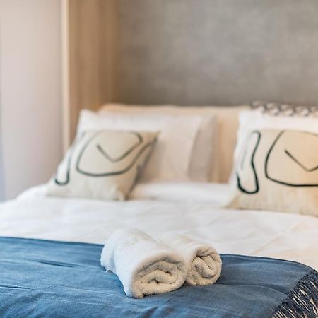 Stylish Urban Suites Athens Exterior photo