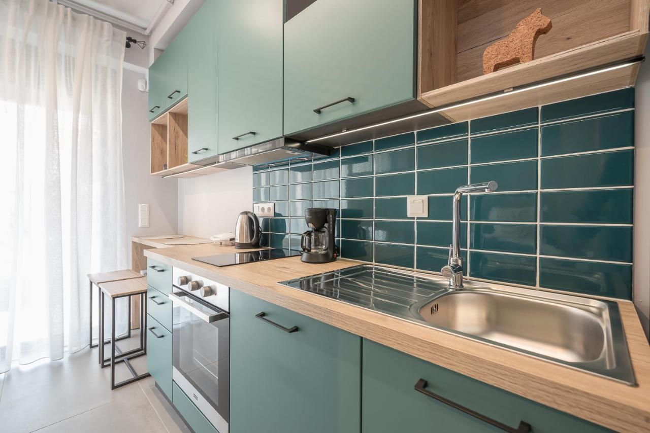 Stylish Urban Suites Athens Exterior photo