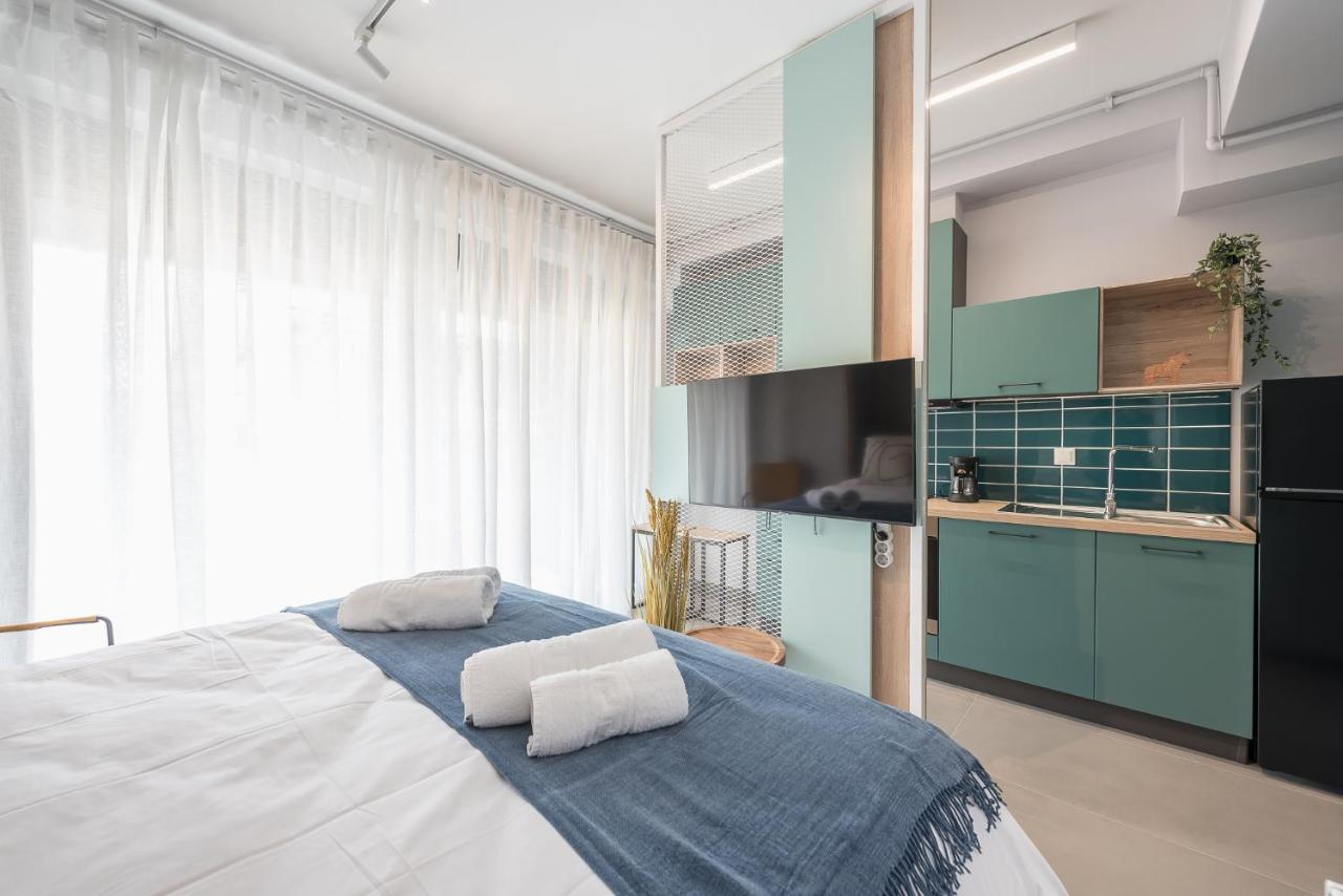 Stylish Urban Suites Athens Exterior photo