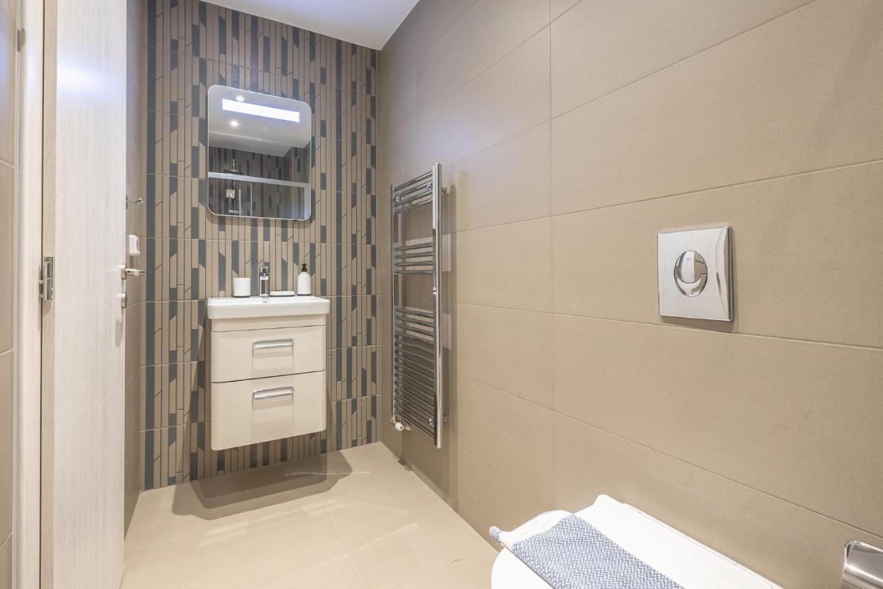 Stylish Urban Suites Athens Exterior photo